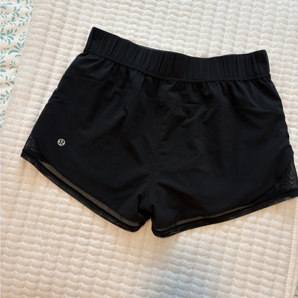 Lululemon Women's Black Align Shorts